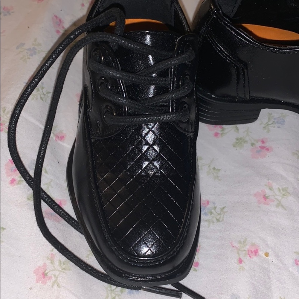 Toddler shoes - Picture 2 of 4